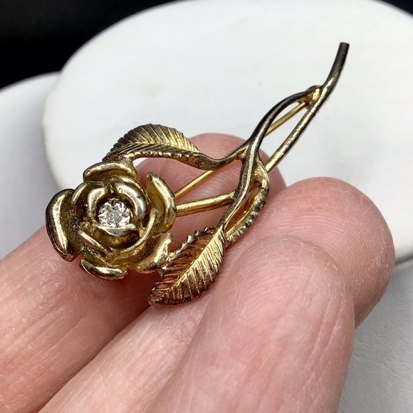 🌺RARE Vintage Gold & Genuine Diamond Brooch - Picture 16 of 16